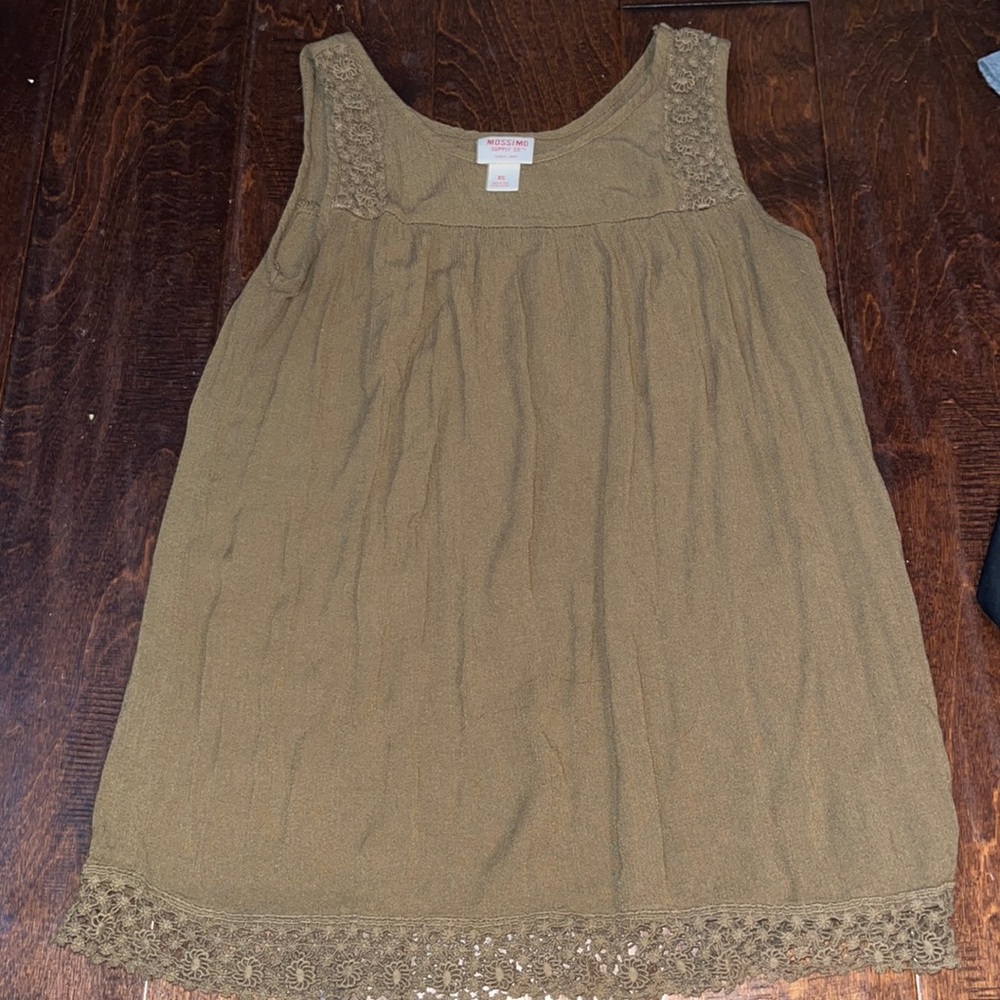 Green tank top